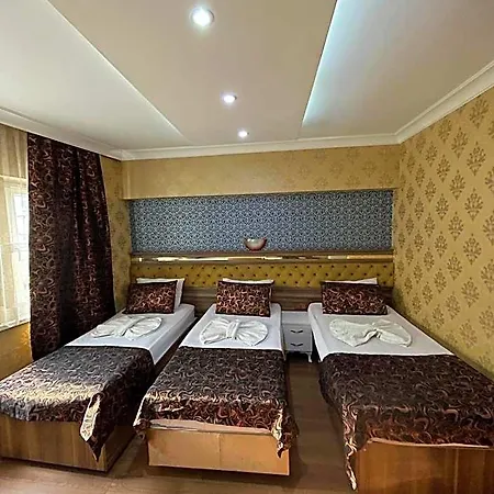Meta Hotel *