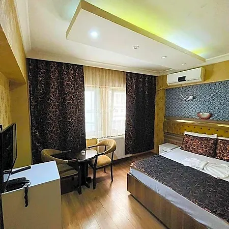 Meta Hotel *